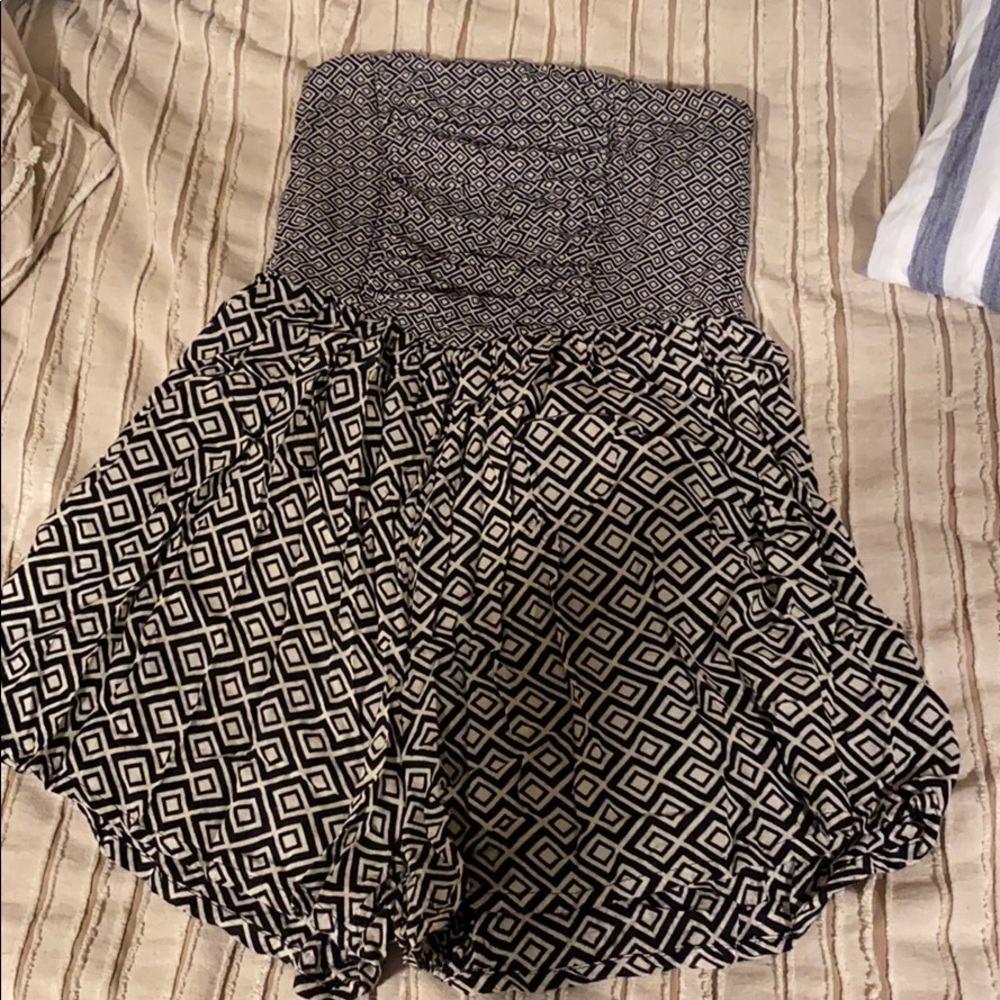 Women’s strapless romper